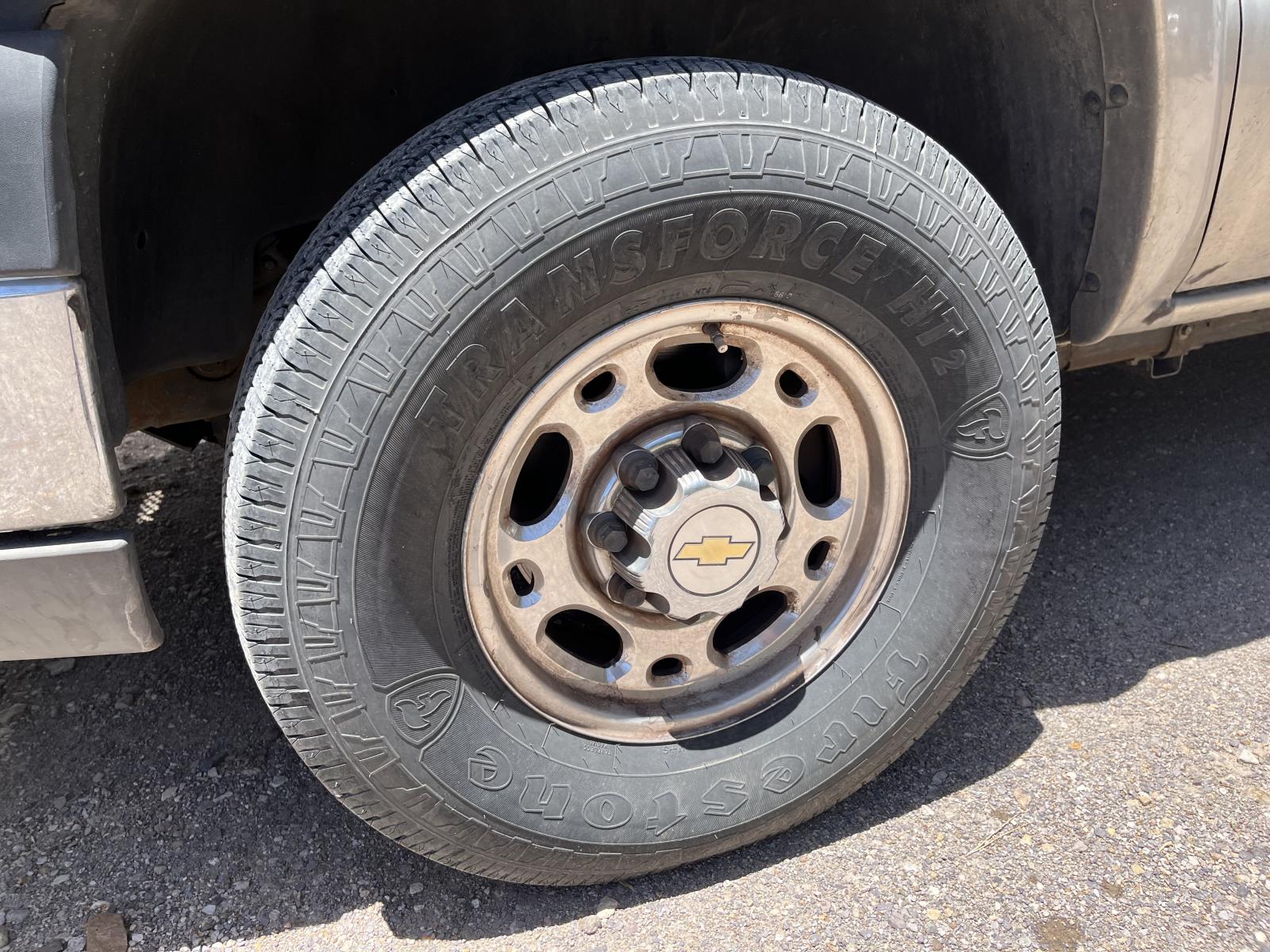 ./imagenes/INVOICE/2019/18140/CHEVROLET SILVERADO 2500 (6).JPG